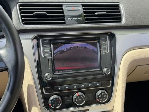 Used 2019 Volkswagen Passat 2.0T Wolfsburg FWD image 19