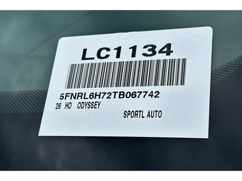 Used 2026 Honda Odyssey Sport-L image 2