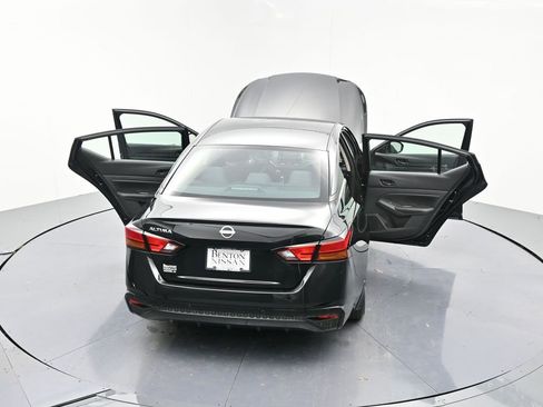 Used 2024 Nissan Altima 2.5 S image 24