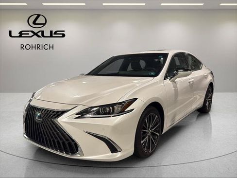 Certified 2023 Lexus ES 250 w/ Premium Package AWD/4WD image 1