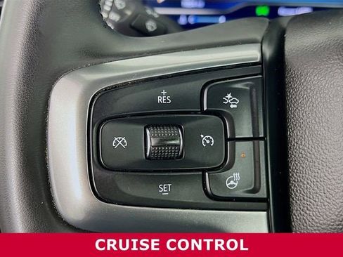 Certified 2025 Chevrolet Silverado 2500 LT w/ Convenience Package image 15