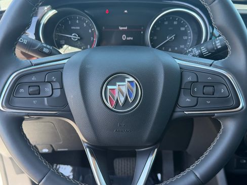 Used 2023 Buick Encore GX Preferred FWD image 31