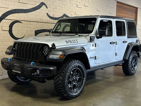 Used 2023 Jeep Wrangler Unlimited AWD/4WD image 10