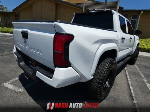 Used 2024 Toyota Tacoma SR RWD image 7