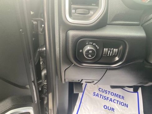 Used 2021 RAM 2500 Laramie AWD/4WD image 18