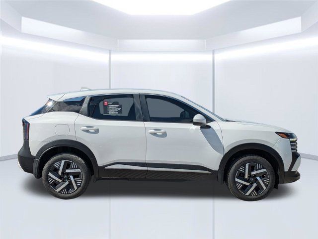 Used 2025 Nissan Kicks SV FWD image 7