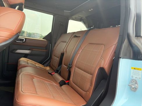 Used 2023 Ford Bronco Heritage Edition AWD/4WD image 30