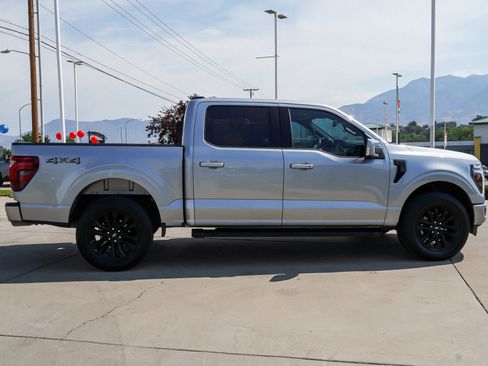 Used 2025 Ford F150 Lariat AWD/4WD image 9