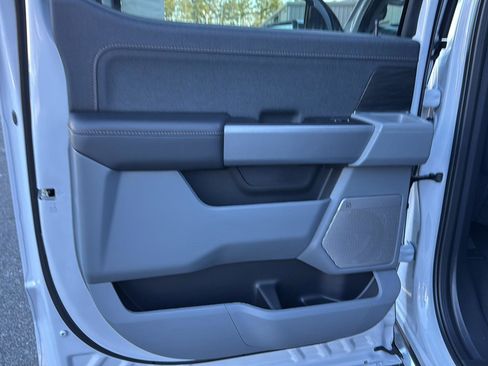 New 2025 Ford F150 Lariat w/ Equipment Group 502A High image 22