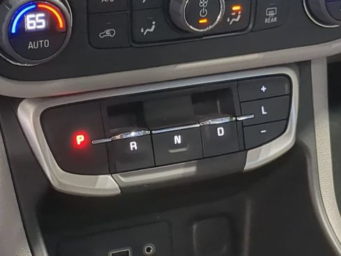Used 2023 GMC Terrain SLE w/ Driver Convenience Package FWD image 36