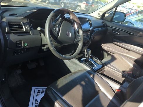Used 2018 Honda Ridgeline RTL-E image 8