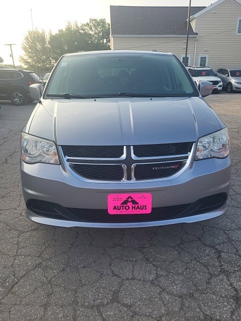 Used 2014 Dodge Grand Caravan SXT FWD image 26