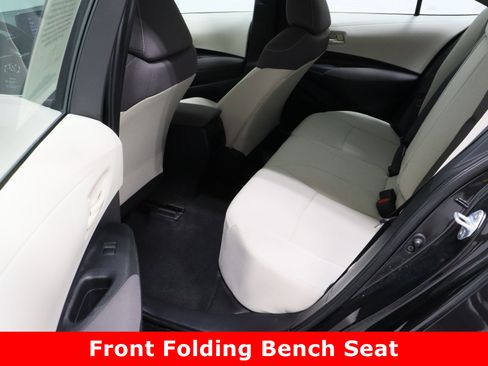 Used 2022 Toyota Corolla LE image 25