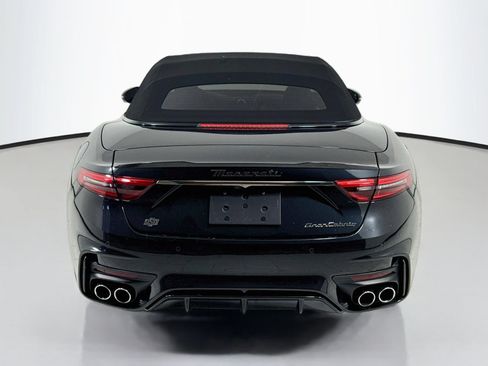 Used 2024 Maserati GranCabrio Trofeo AWD/4WD image 6