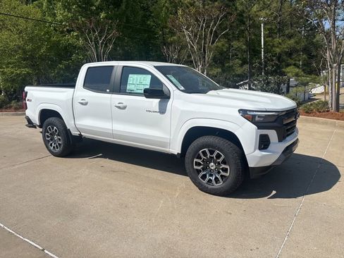 New 2026 Chevrolet Colorado Z71 AWD/4WD image 3