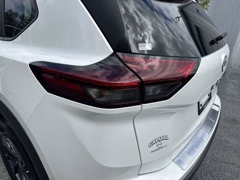 New 2026 Nissan Rogue SV AWD/4WD image 33