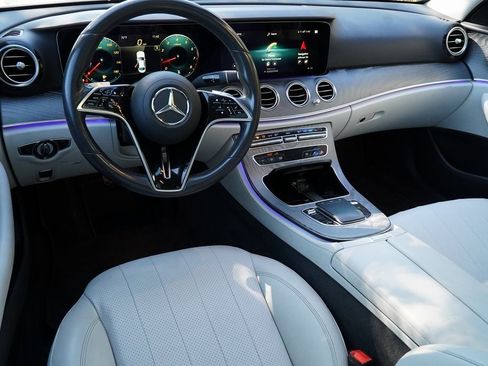 Used 2021 Mercedes-Benz E 350 Sedan image 13