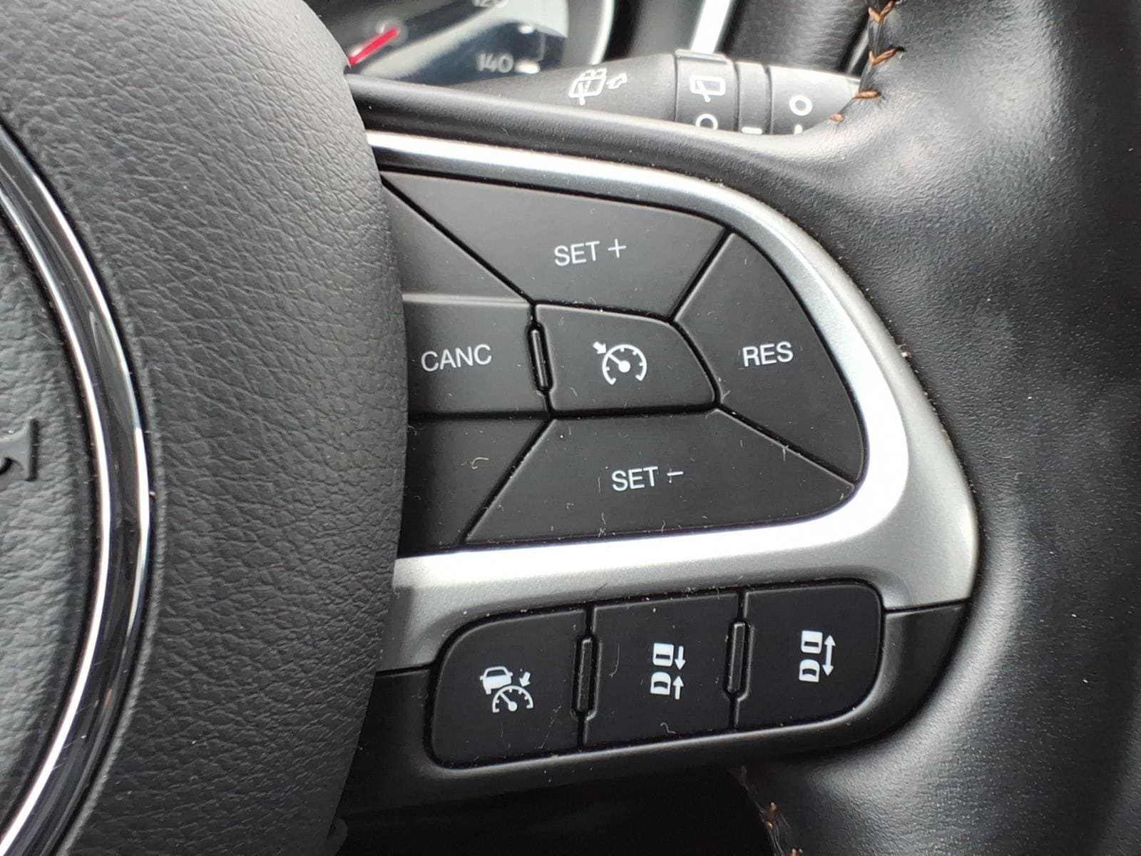 Used 2021 Jeep Compass Limited AWD/4WD image 17
