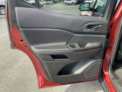 Used 2019 GMC Acadia SLT FWD image 52