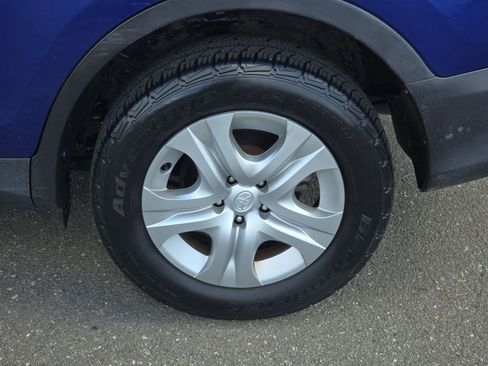 Used 2014 Toyota RAV4 LE image 31