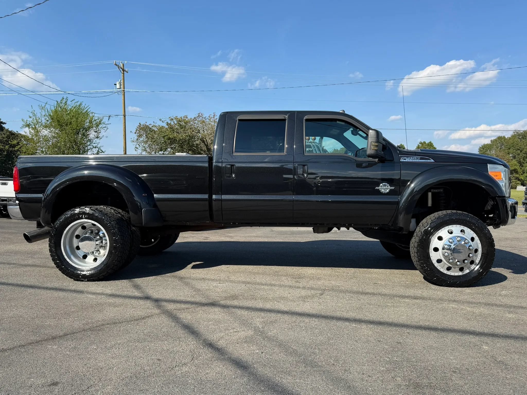 Used 2013 Ford F450 Lariat w/ Lariat Ultimate Pkg AWD/4WD image 4