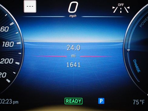 Certified 2025 Mercedes-Benz AMG GT 63 S w/ Driver Assistance Package image 21