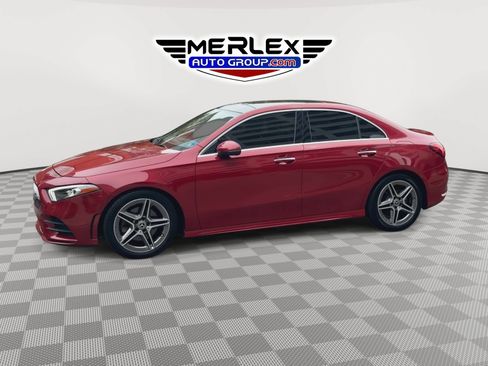 Used 2022 Mercedes-Benz A 220 4MATIC image 5