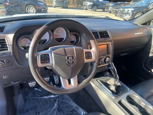Used 2013 Dodge Challenger R/T image 15