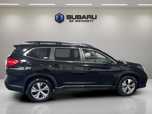 Used 2023 Subaru Ascent Premium w/ Convenience Package AWD/4WD image 6