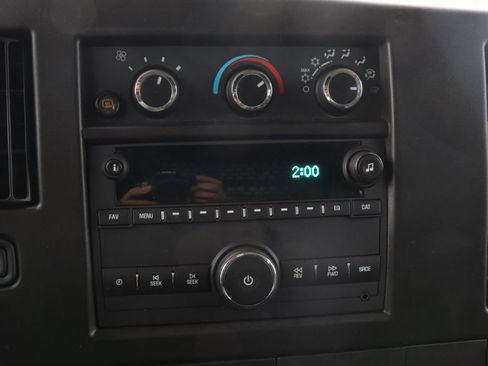 Used 2024 Chevrolet Express 2500 w/ Driver Convenience Package RWD image 11
