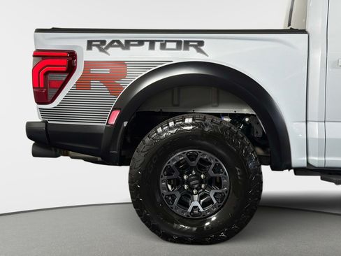 Used 2025 Ford F150 Raptor w/ Equipment Group 803A Raptor R AWD/4WD image 4