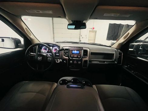 Used 2013 RAM 1500 Express image 11