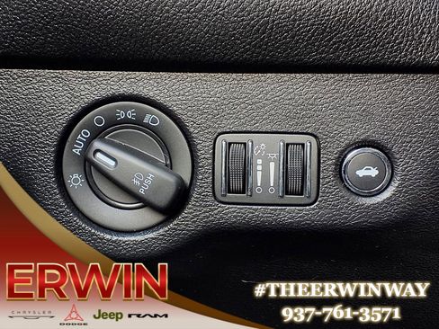 Certified 2022 Dodge Challenger R/T image 19