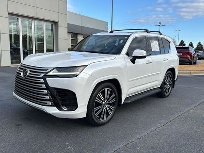 Used 2023 Lexus LX 600 4WD w/ Luxury Package