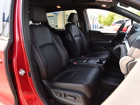 Certified 2025 Honda Odyssey Sport-L image 22