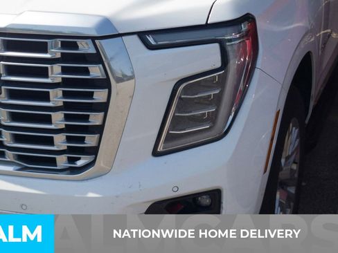 Used 2025 GMC Yukon Denali AWD/4WD image 4