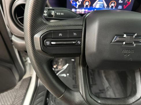 Used 2024 Chevrolet Colorado Trail Boss AWD/4WD image 15