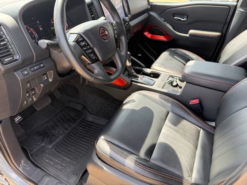 Certified 2024 Nissan Frontier PRO-4X w/ Pro Premium Package AWD/4WD image 9