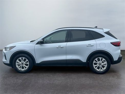 Used 2025 Ford Escape Active w/ Tech Pack #1 image 2