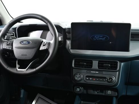 New 2026 Ford Maverick Lariat w/ Black Appearance Package AWD/4WD image 8