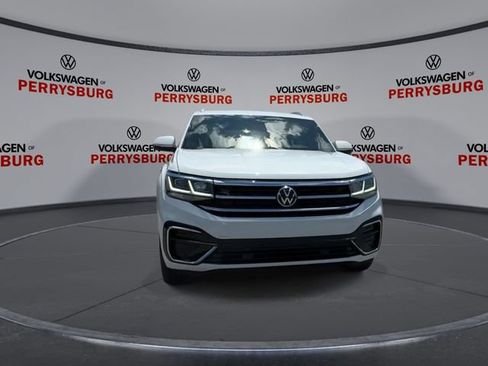 Used 2021 Volkswagen Atlas Cross Sport SEL R-Line FWD image 2