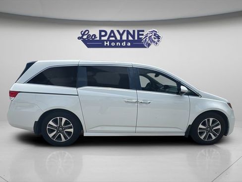 Used 2016 Honda Odyssey Touring image 11
