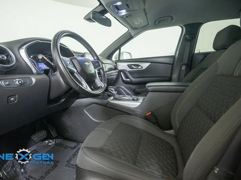 Used 2019 Chevrolet Blazer LT AWD/4WD image 10