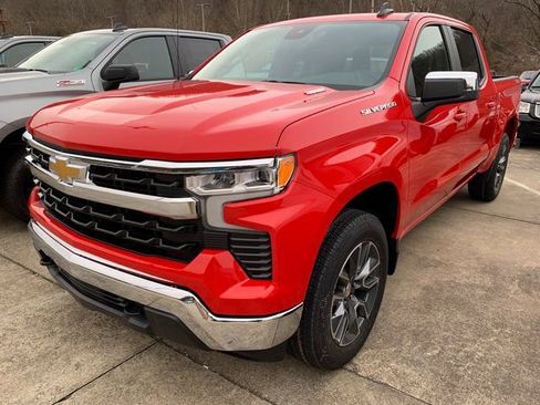 New 2026 Chevrolet Silverado 1500 LT image 3