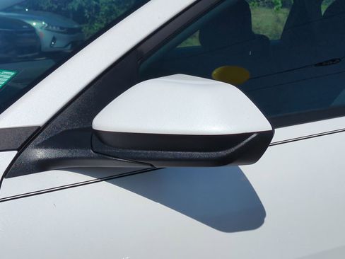 Certified 2025 Kia K4 LX image 12