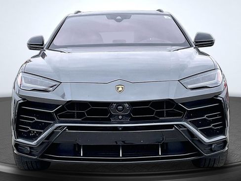 Used 2019 Lamborghini Urus image 3