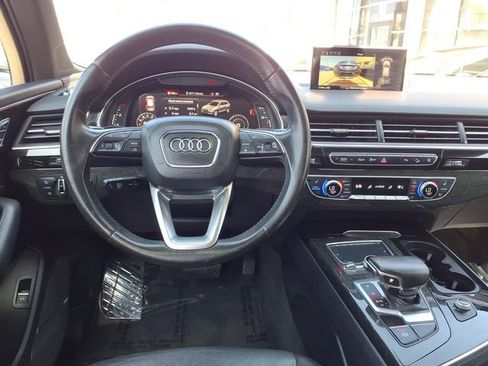 Used 2017 Audi Q7 3.0T Prestige w/ Prestige Package AWD/4WD image 9