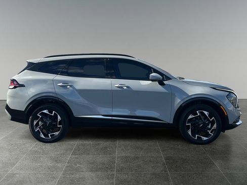 Used 2024 Kia Sportage SX AWD/4WD image 9