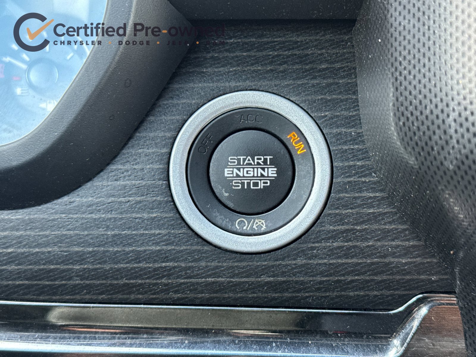 Used 2022 RAM 1500 Limited w/ Body Color Bumper Group AWD/4WD image 23