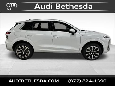 New 2026 Audi Q3 quattro 2.0T AWD/4WD image 8